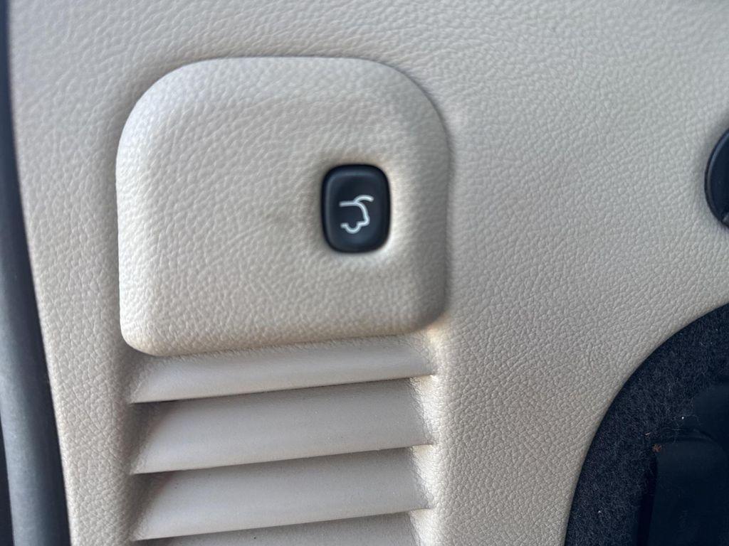 used 2014 Jeep Grand Cherokee car, priced at $9,950