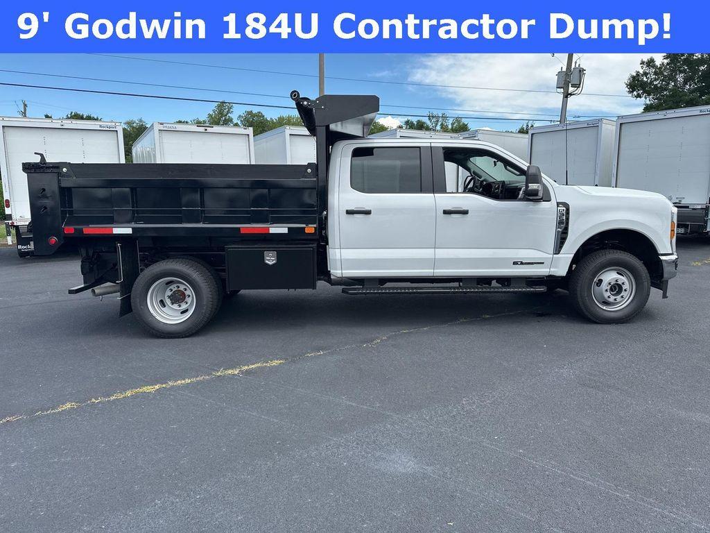 new 2025 Ford F-350 car, priced at $87,995