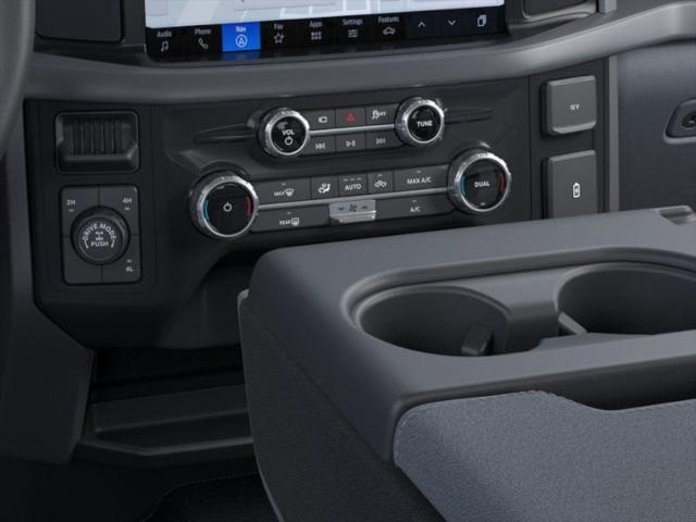 new 2025 Ford F-150 car, priced at $52,261