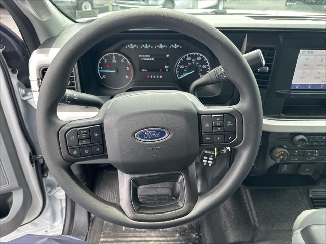 new 2025 Ford F-350 car, priced at $75,995