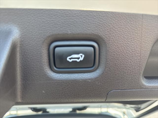 used 2019 Hyundai Santa Fe car, priced at $17,750