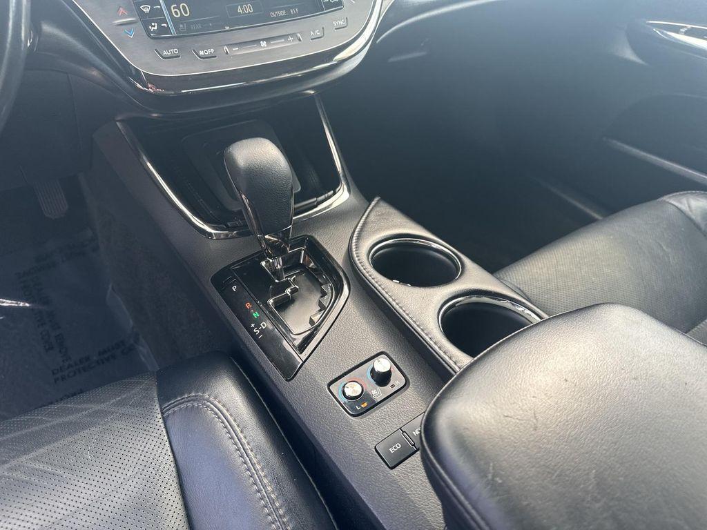 used 2018 Toyota Avalon car, priced at $16,265