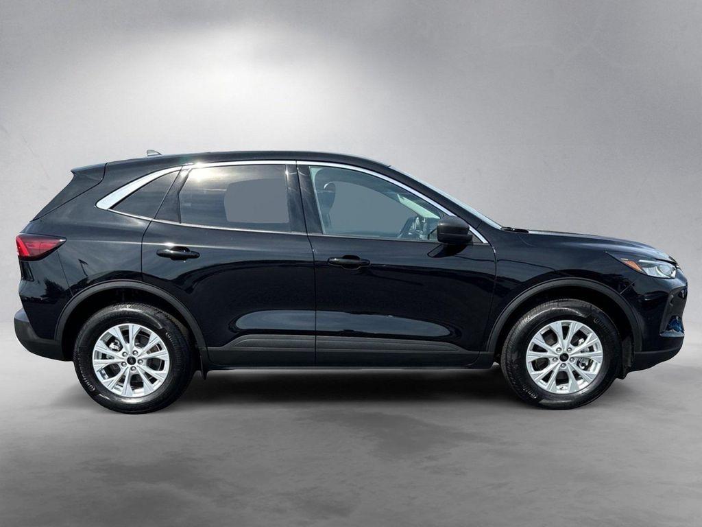 used 2024 Ford Escape car, priced at $25,750