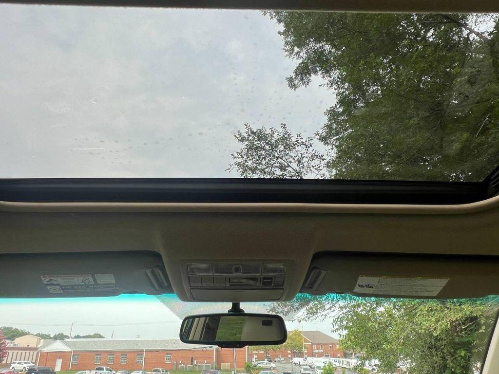 used 2009 Toyota Highlander car, priced at $8,499