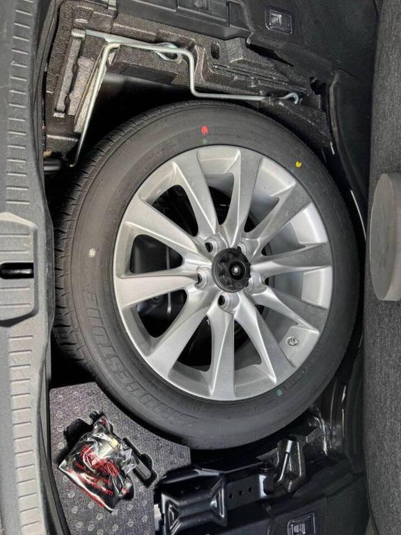 used 2011 Lexus LS 460 car, priced at $12,999