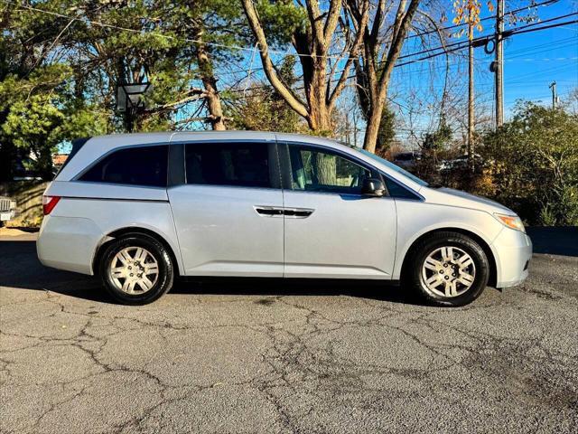 used 2013 Honda Odyssey car, priced at $11,999