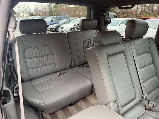 used 2005 Lexus LX 470 car, priced at $15,999