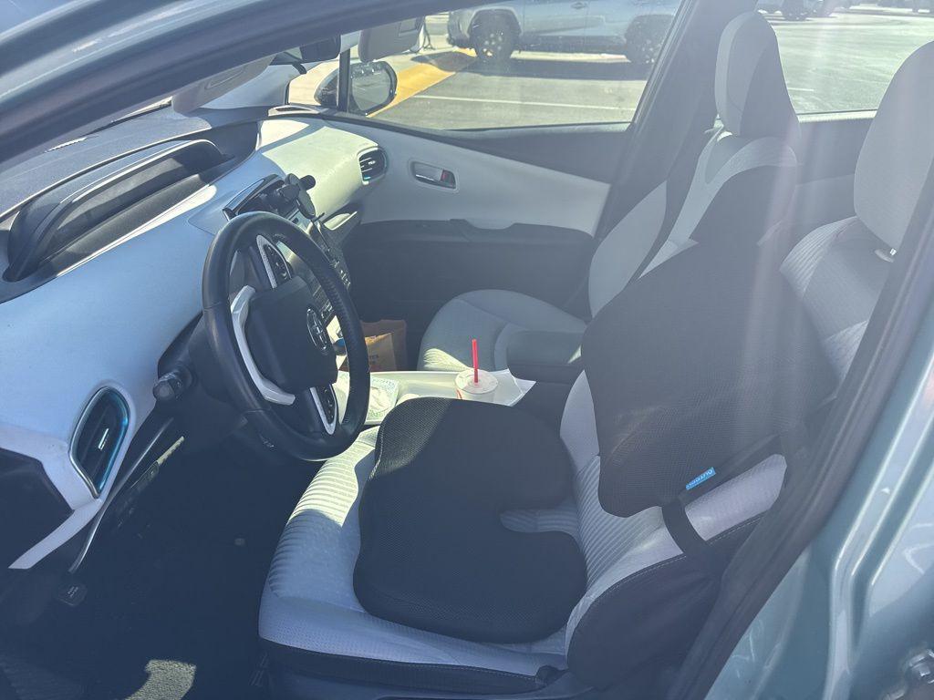 used 2016 Toyota Prius car