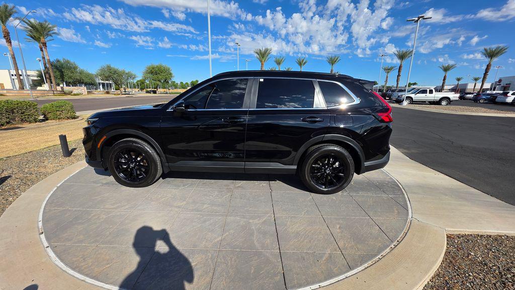 used 2024 Honda CR-V Hybrid car, priced at $31,852