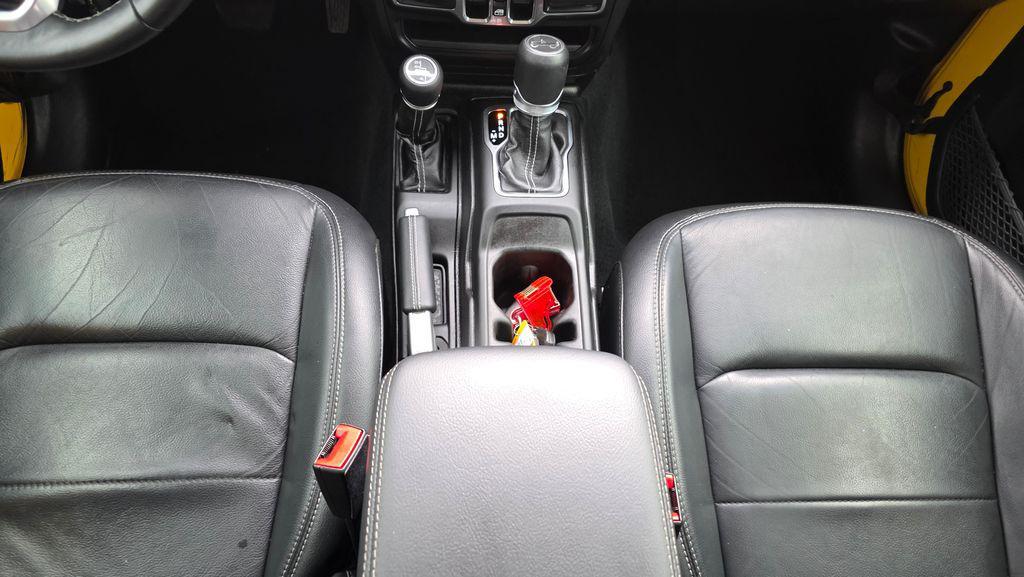 used 2018 Jeep Wrangler Unlimited car, priced at $23,309