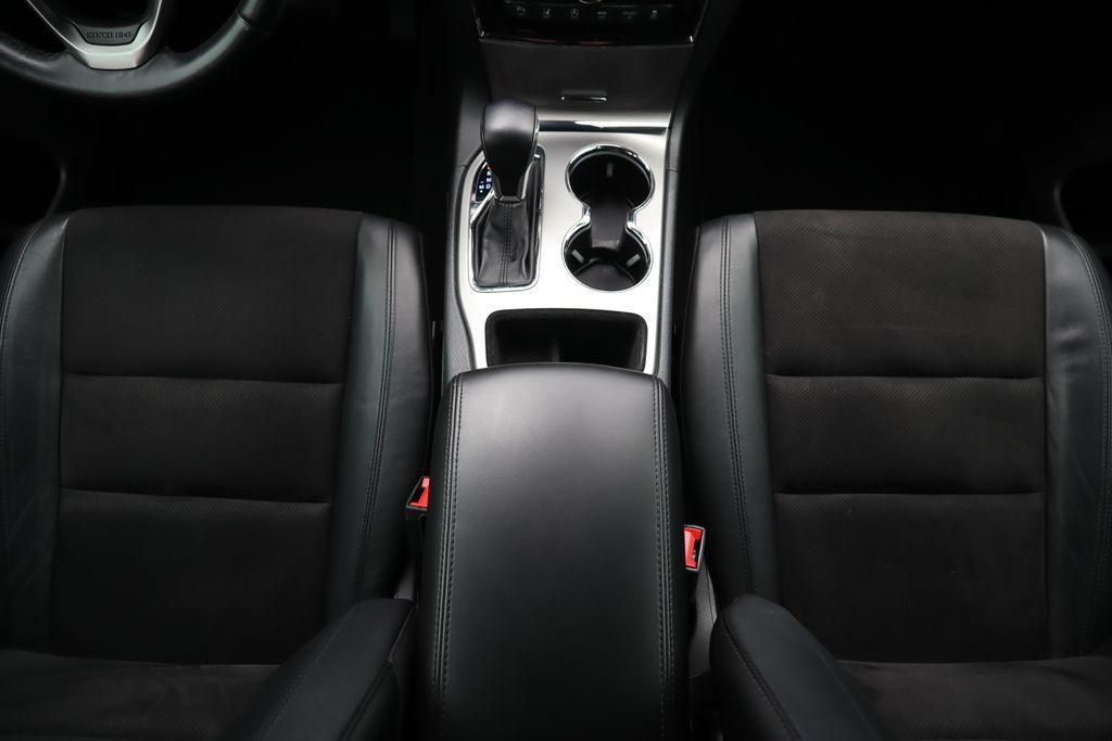 used 2020 Jeep Grand Cherokee car, priced at $20,904