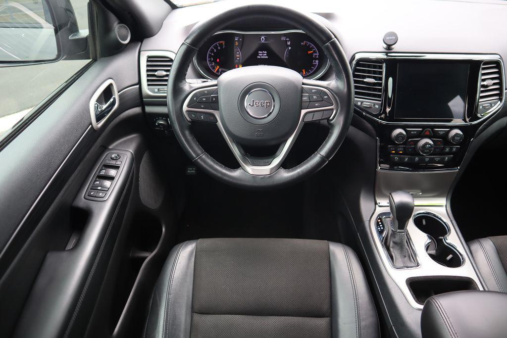 used 2020 Jeep Grand Cherokee car, priced at $20,904