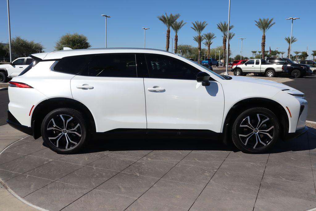 new 2025 Toyota Crown Signia car, priced at $46,945