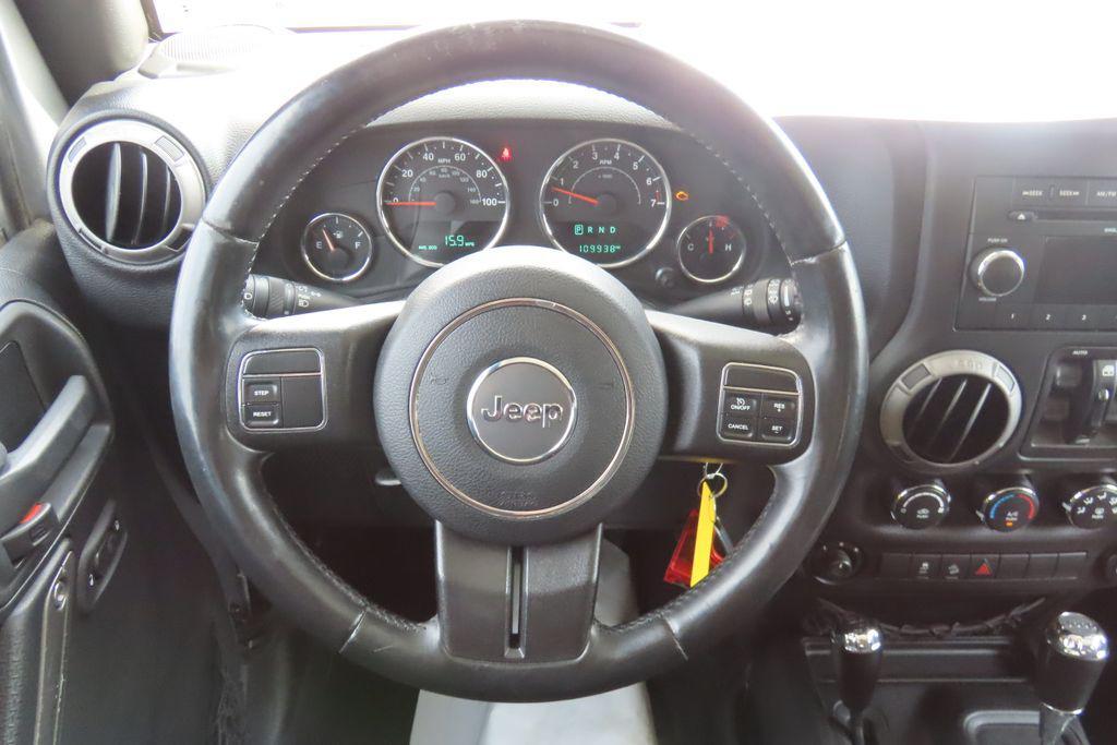 used 2015 Jeep Wrangler Unlimited car, priced at $15,447
