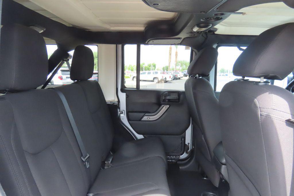used 2015 Jeep Wrangler Unlimited car, priced at $15,447