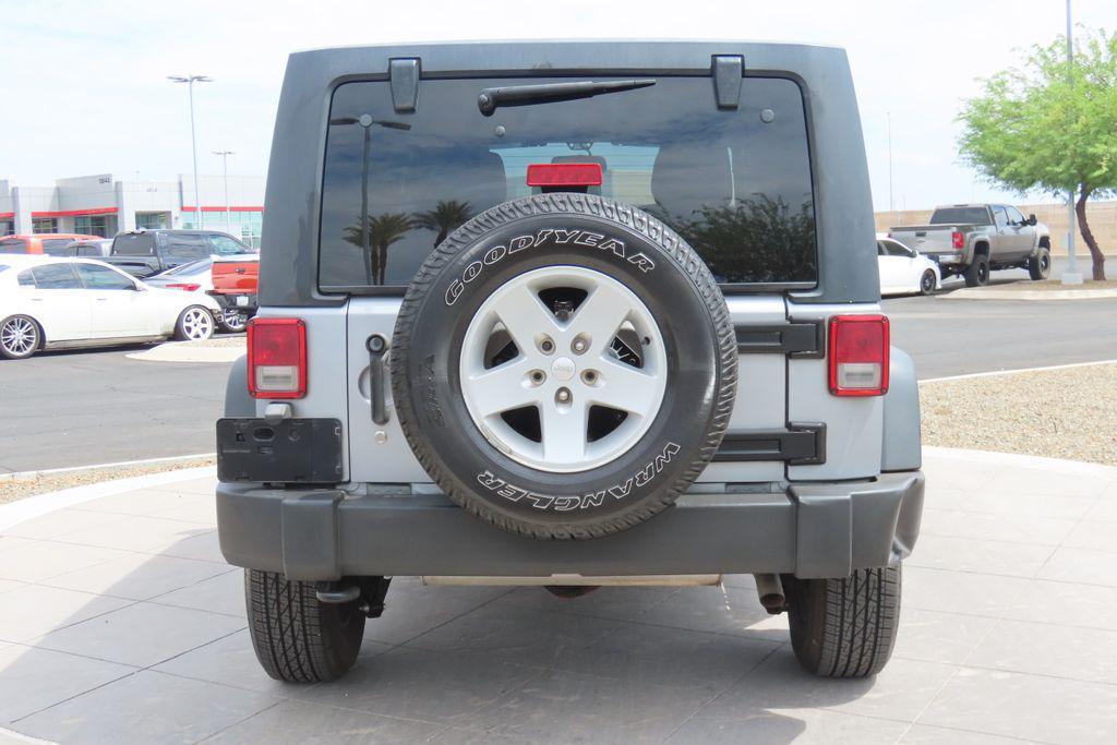 used 2015 Jeep Wrangler Unlimited car, priced at $15,447