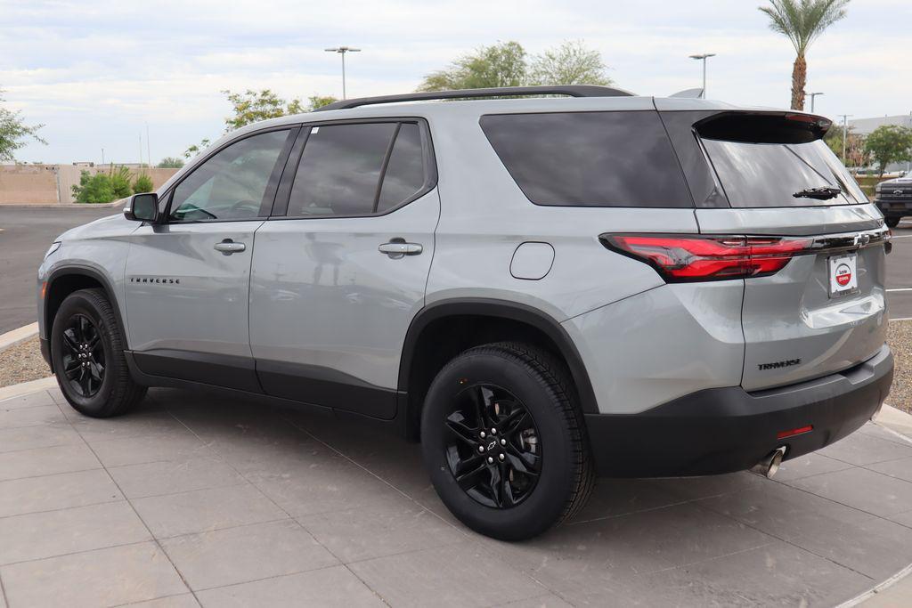 used 2023 Chevrolet Traverse car, priced at $25,987