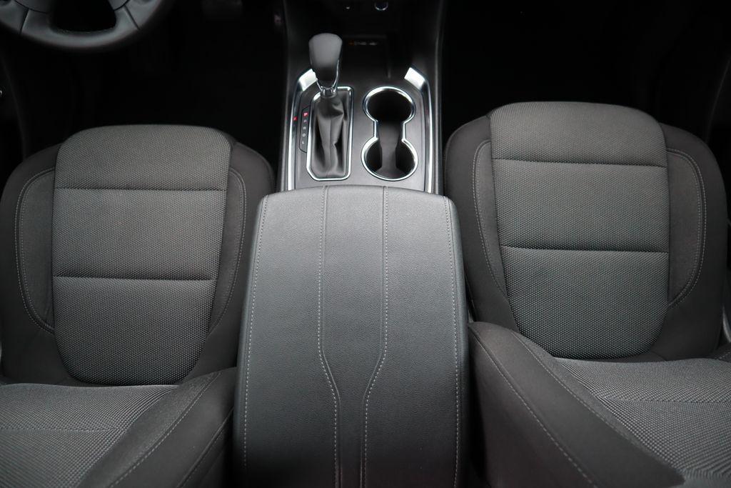 used 2023 Chevrolet Traverse car, priced at $25,987