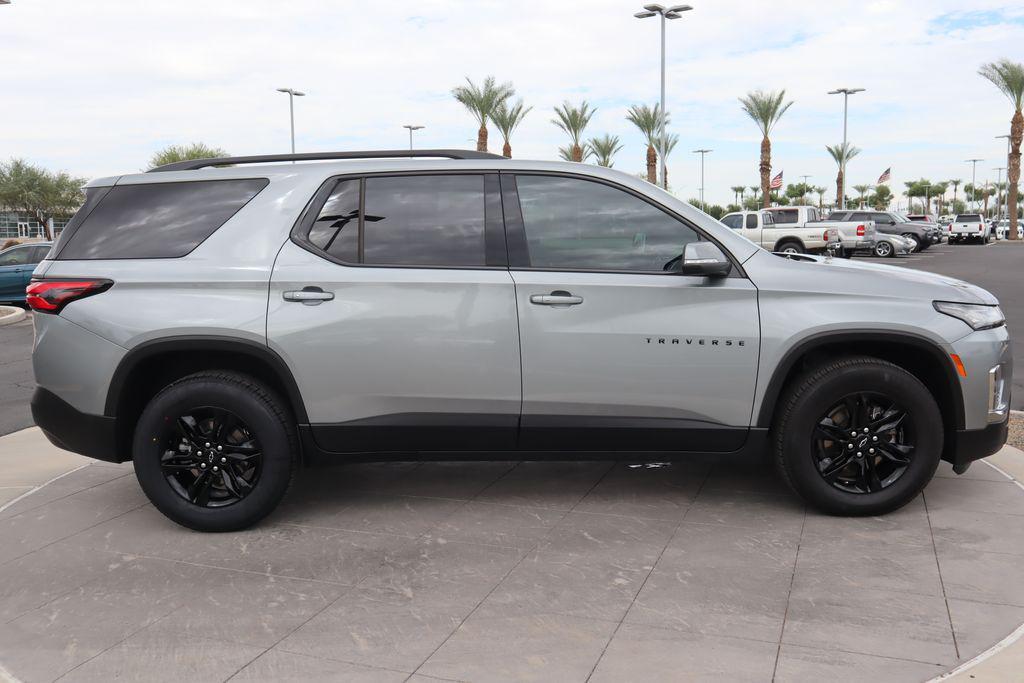 used 2023 Chevrolet Traverse car, priced at $25,987