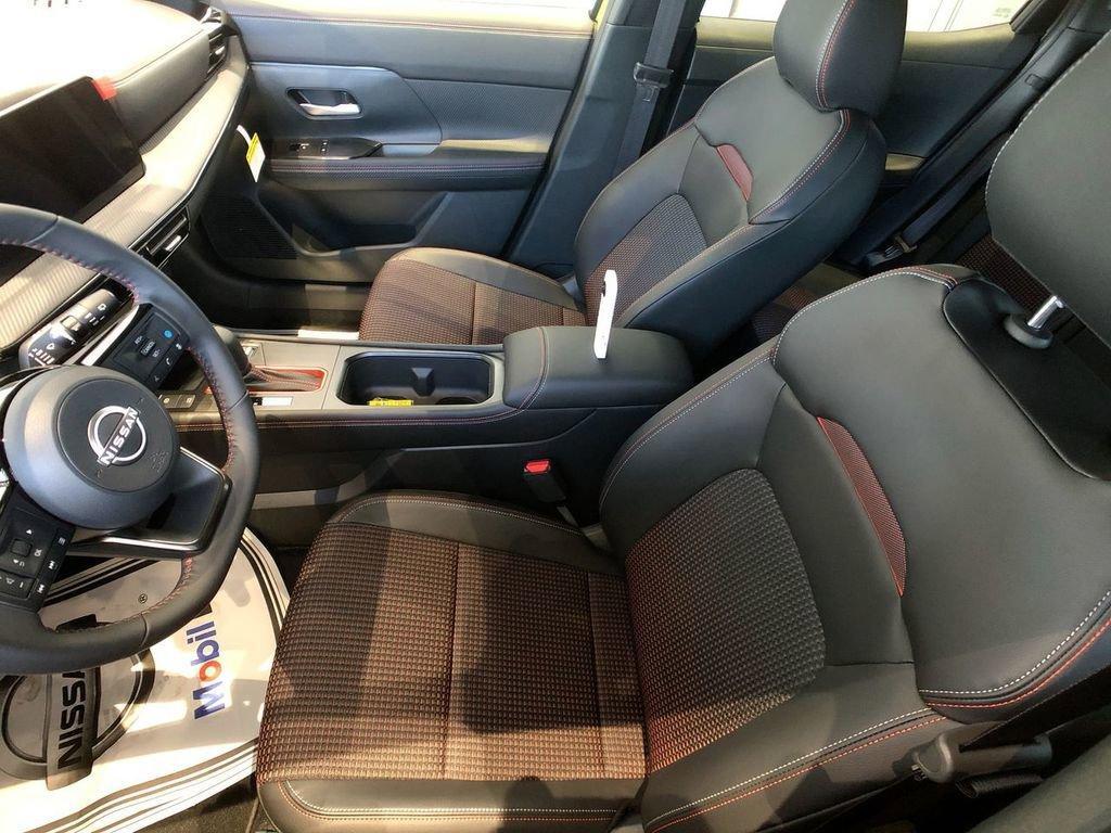 new 2025 Nissan Kicks car, priced at $30,335