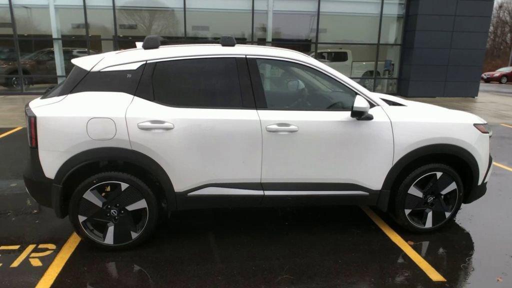new 2025 Nissan Kicks car, priced at $30,335