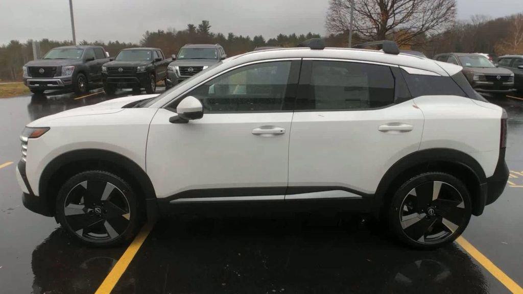 new 2025 Nissan Kicks car, priced at $30,335