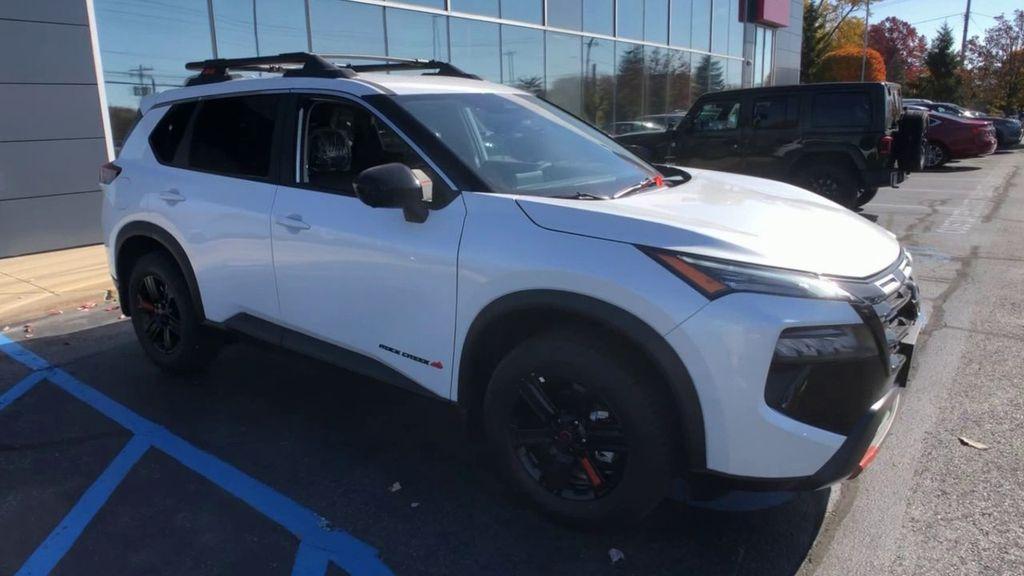 new 2025 Nissan Rogue car