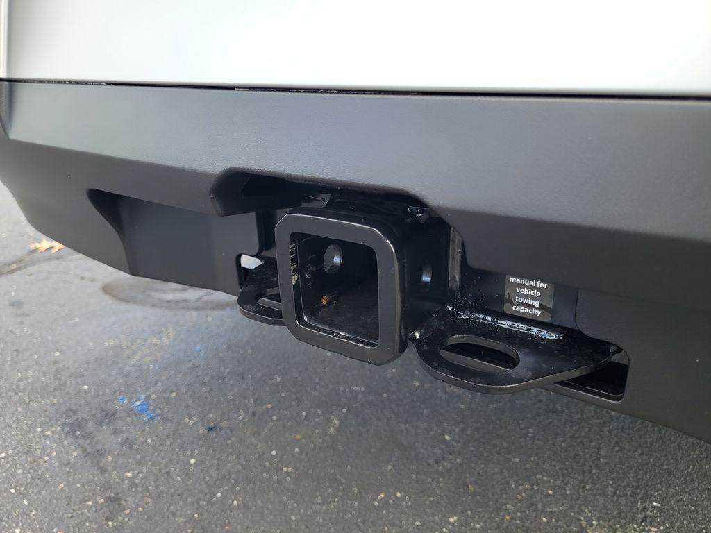 new 2025 Nissan Pathfinder car, priced at $46,822