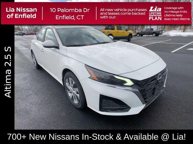 new 2025 Nissan Altima car, priced at $28,250