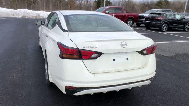 new 2025 Nissan Altima car, priced at $27,750