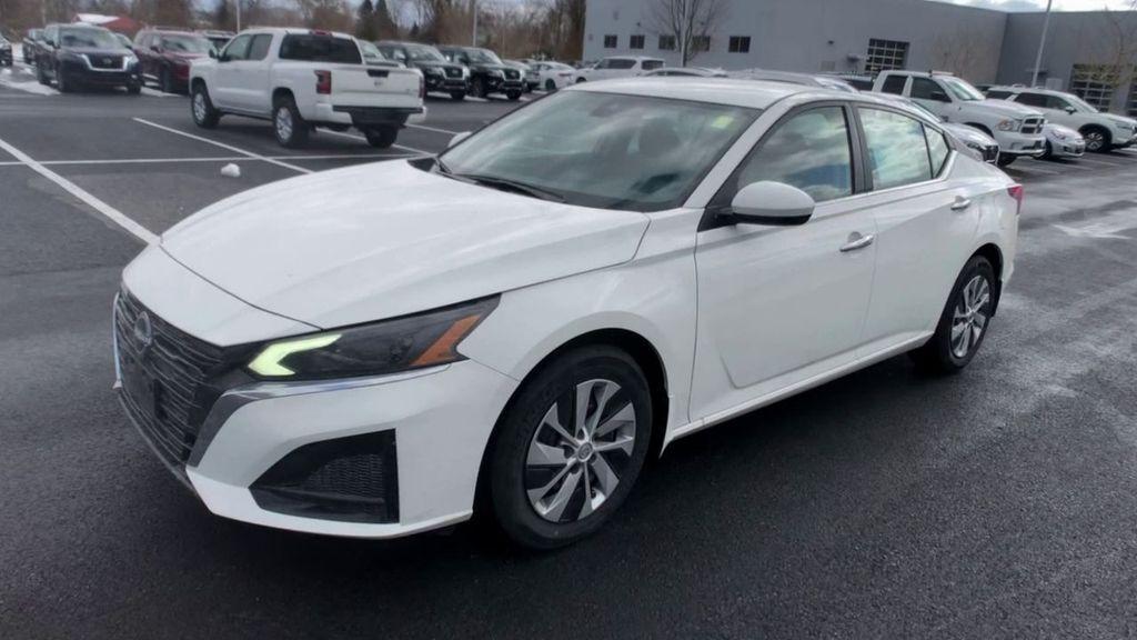 new 2025 Nissan Altima car, priced at $28,750
