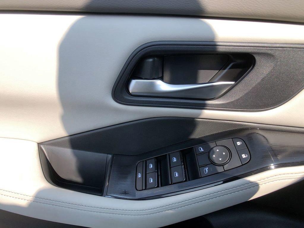 new 2025 Nissan Rogue car, priced at $33,385