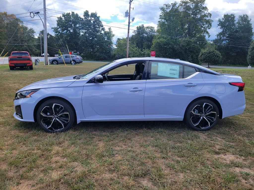 new 2025 Nissan Altima car, priced at $36,240