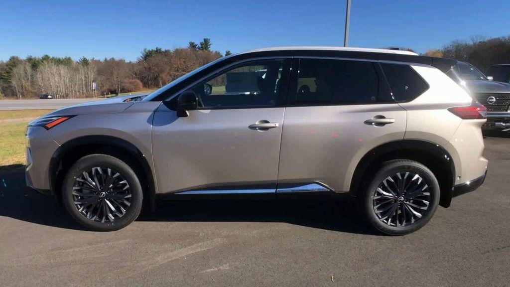new 2025 Nissan Rogue car, priced at $44,918
