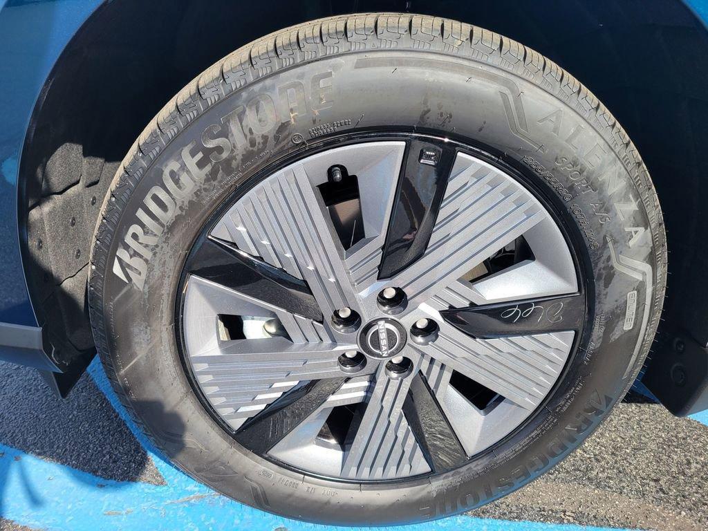 new 2025 Nissan Murano car, priced at $47,890