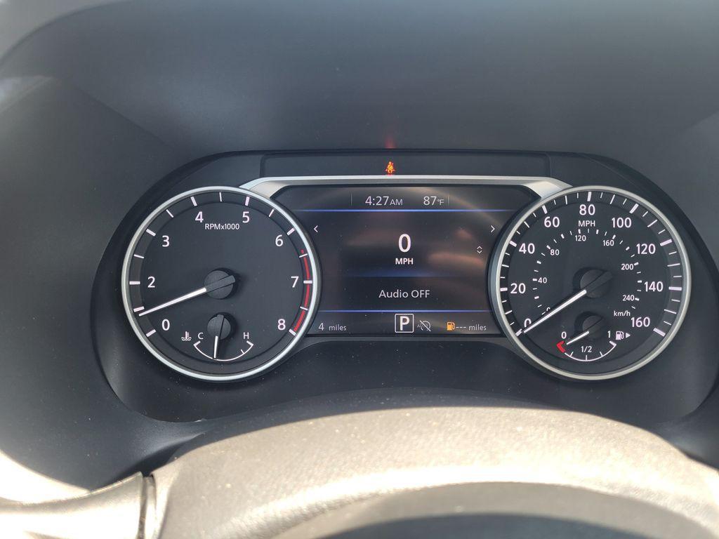 new 2025 Nissan Sentra car, priced at $25,640