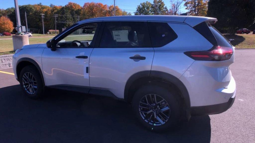 new 2025 Nissan Rogue car