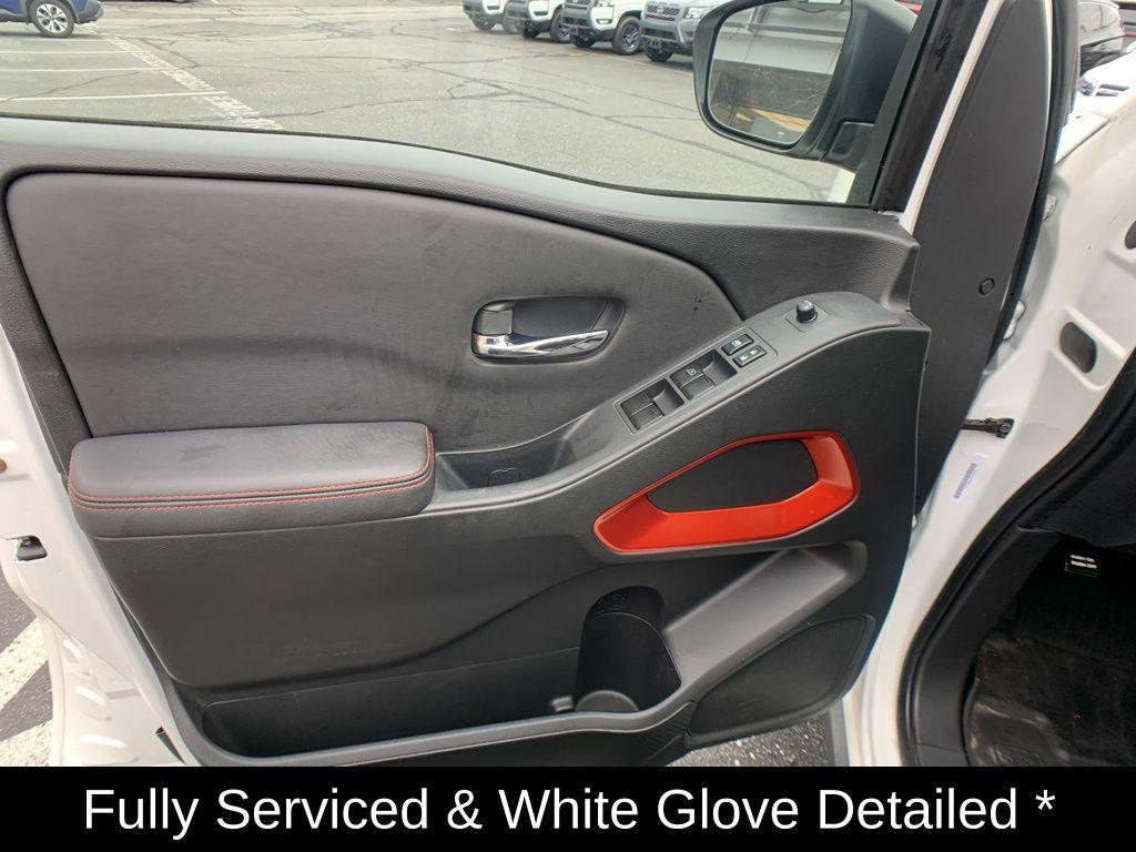 used 2023 Nissan Frontier car, priced at $35,999