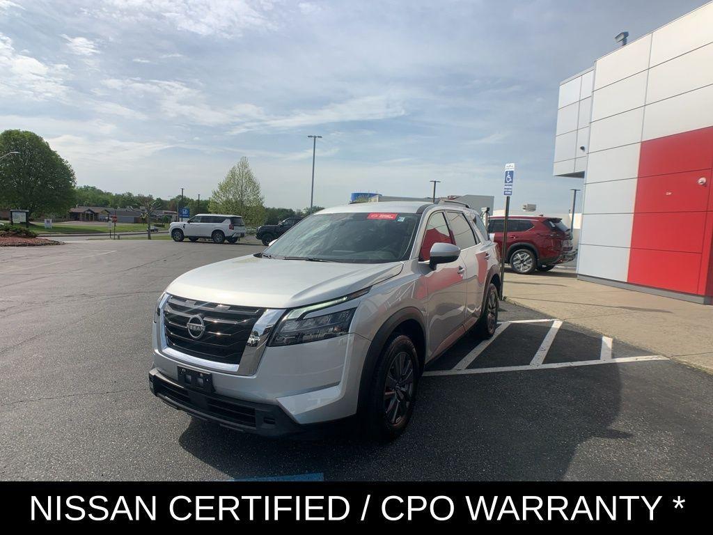 used 2024 Nissan Pathfinder car, priced at $35,499