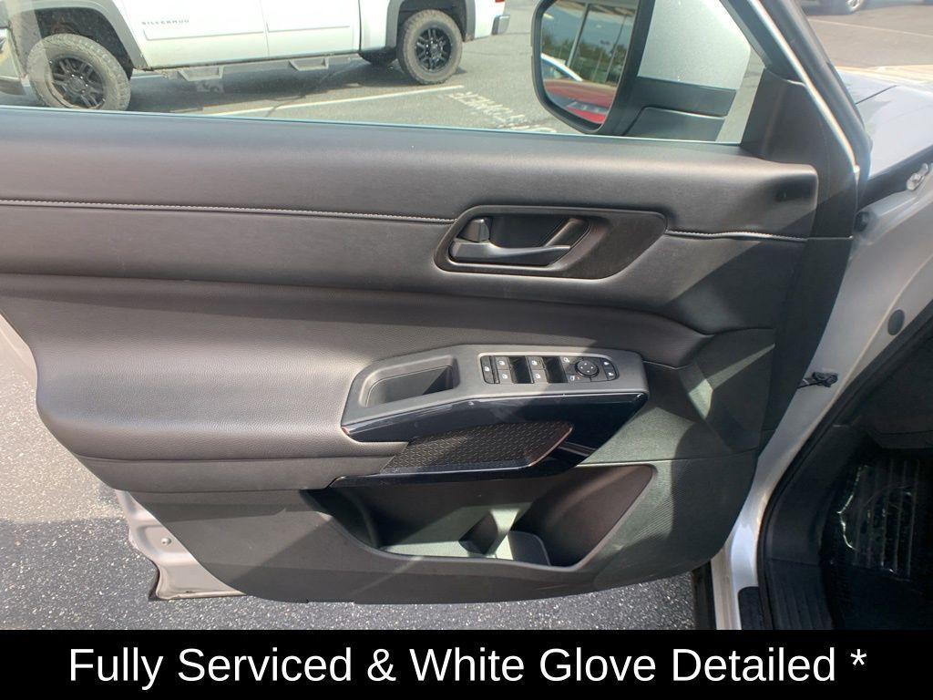 used 2024 Nissan Pathfinder car, priced at $35,499