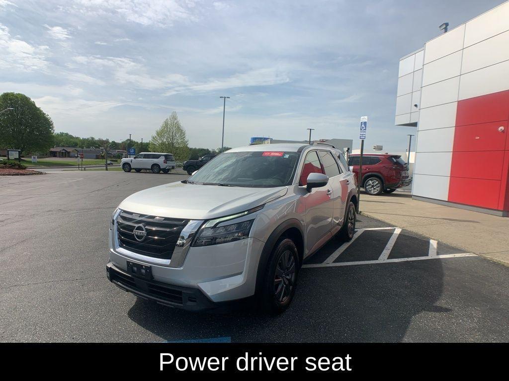 used 2024 Nissan Pathfinder car, priced at $35,499