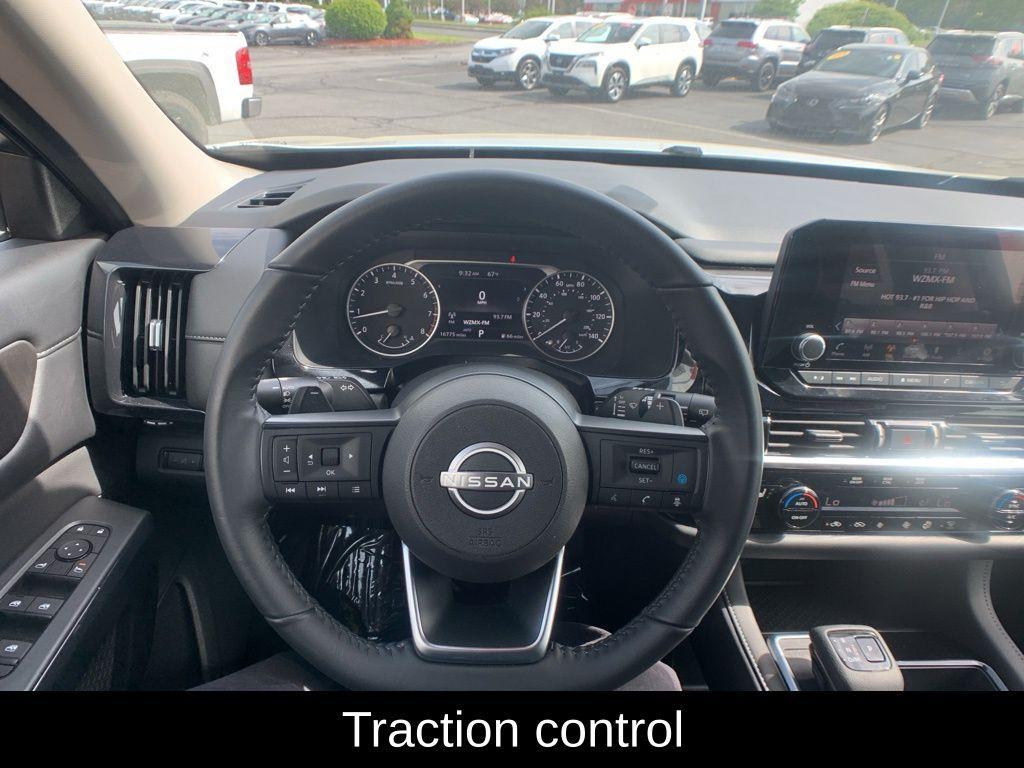 used 2024 Nissan Pathfinder car, priced at $35,499
