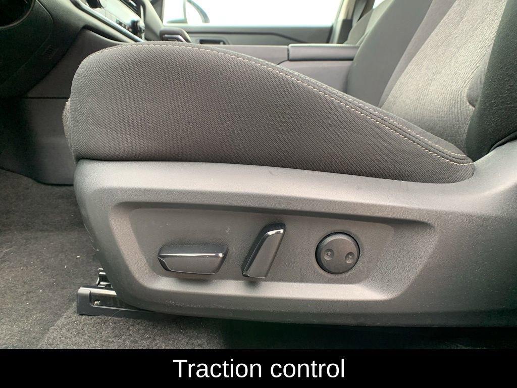 used 2024 Nissan Rogue car, priced at $24,997