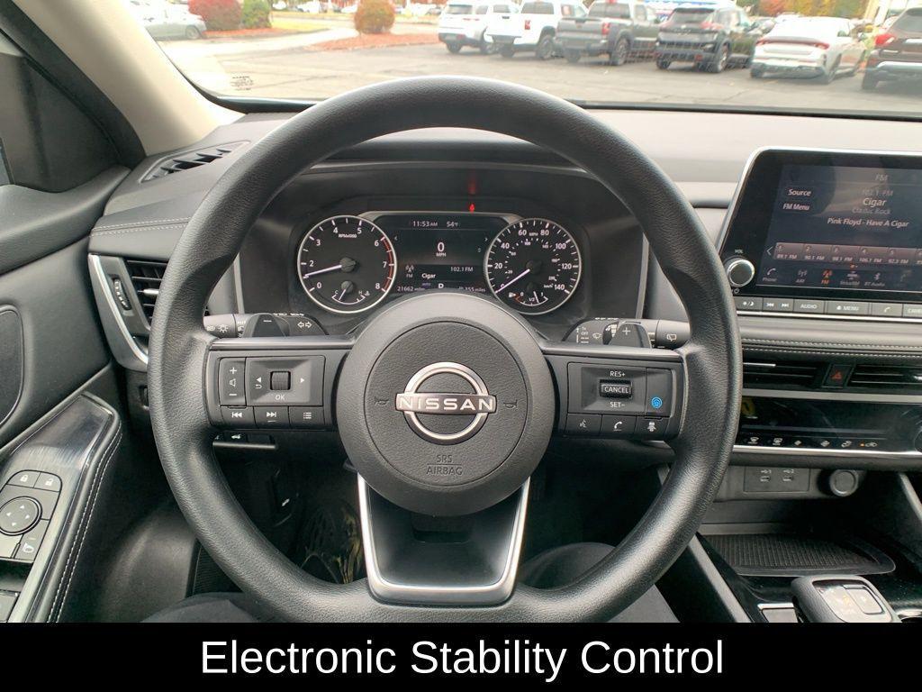 used 2024 Nissan Rogue car, priced at $24,997