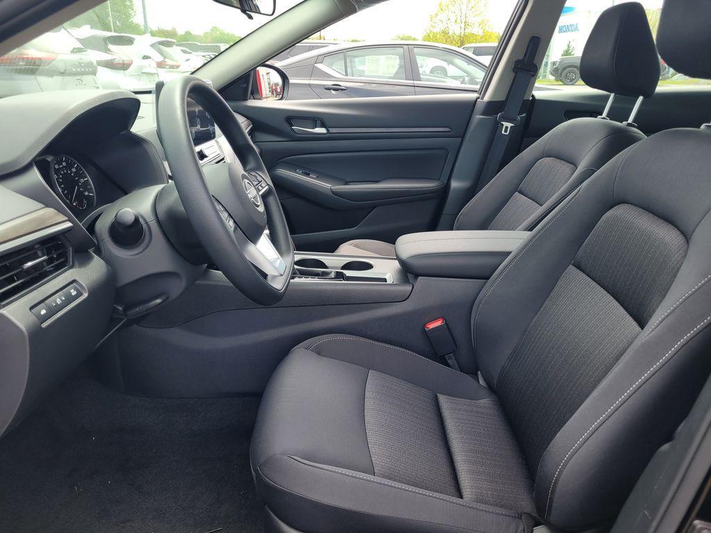 new 2025 Nissan Altima car, priced at $30,695