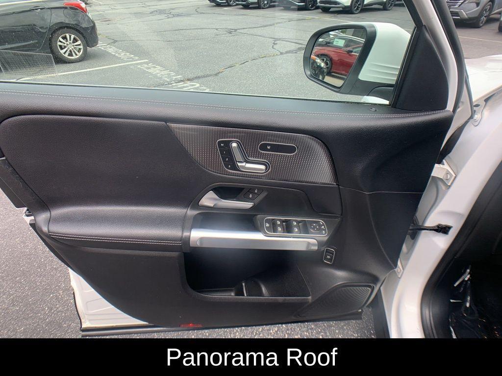 used 2021 Mercedes-Benz GLB 250 car, priced at $26,599