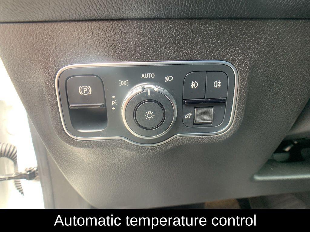 used 2021 Mercedes-Benz GLB 250 car, priced at $26,599