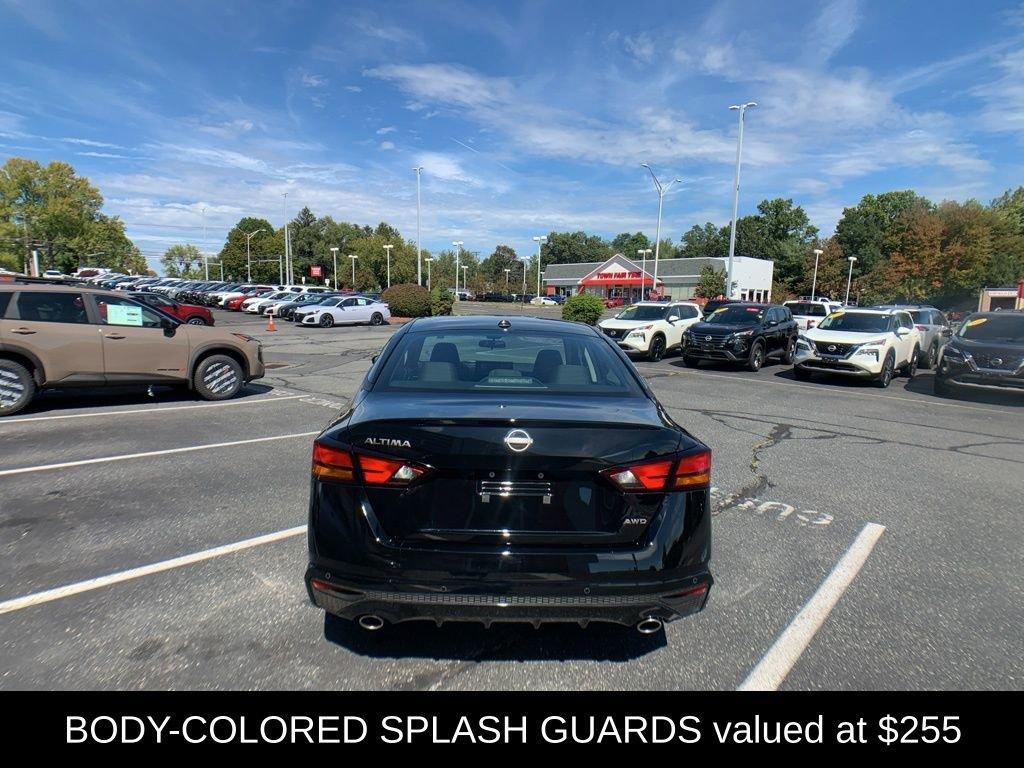 used 2025 Nissan Altima car, priced at $25,999