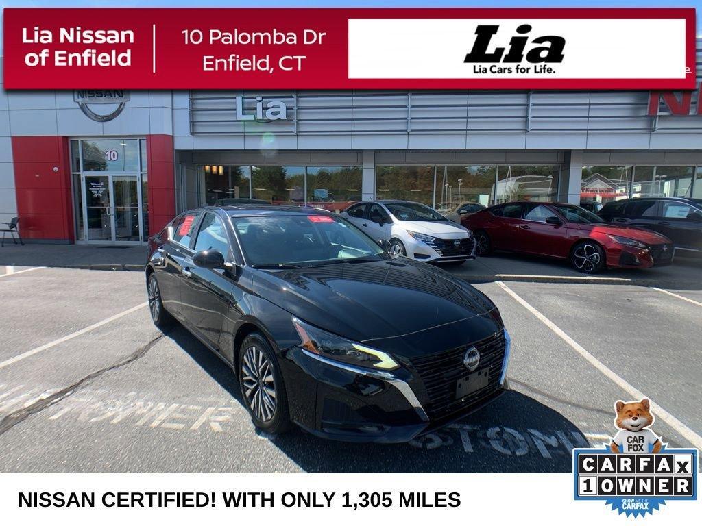 used 2025 Nissan Altima car, priced at $25,999