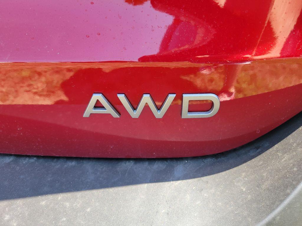 new 2025 Nissan Kicks car, priced at $27,399